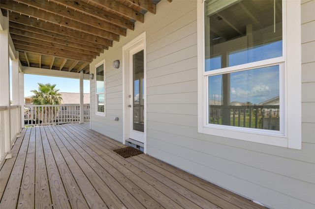 4006 Fort Bend Drive, Galveston, TX 77554