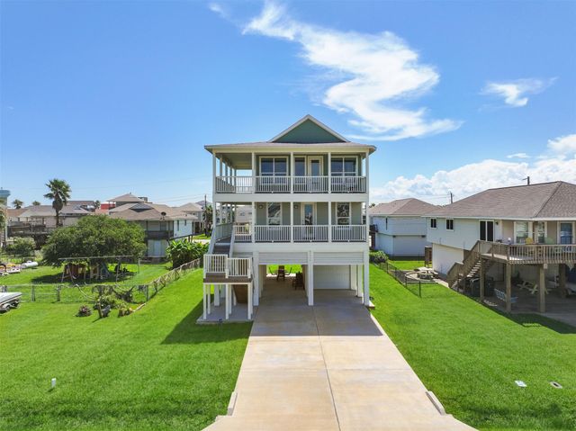 4006 Fort Bend Drive, Galveston, TX 77554