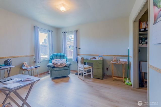 2124 N Callow Avenue, Bremerton, WA 98312