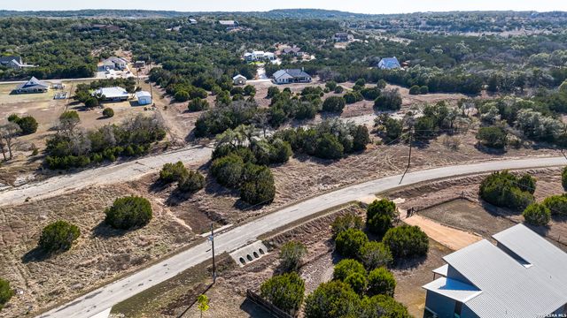 113 LIBERTY BELL LN, Fischer, TX 78623