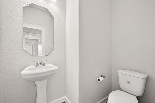 6803 Alamitos Court, Rosharon, TX 77583