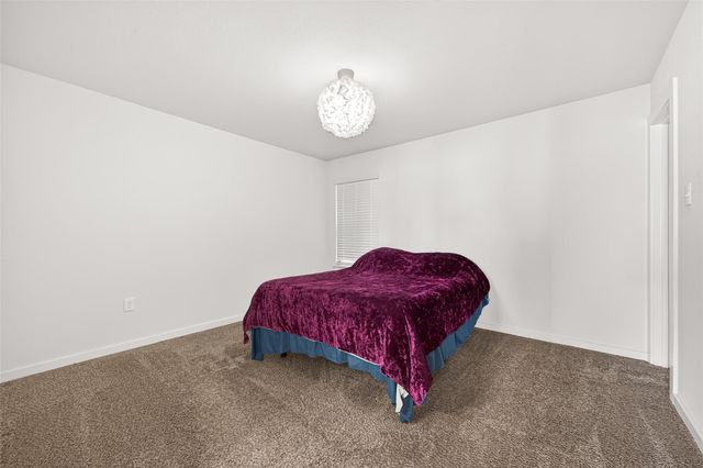 6803 Alamitos Court, Rosharon, TX 77583