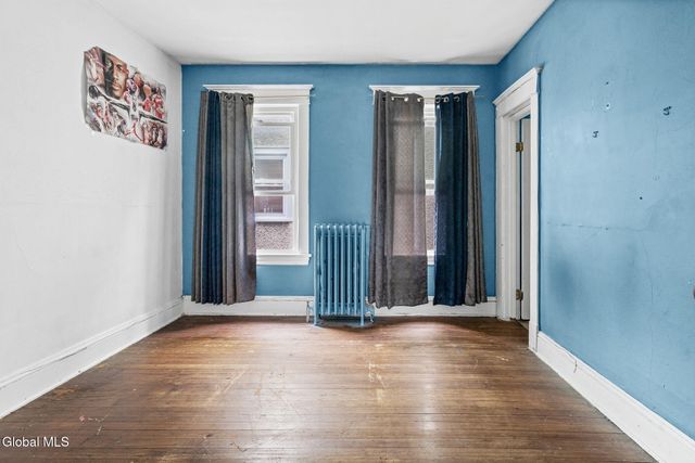 62 Grove Avenue, Albany, NY 12208