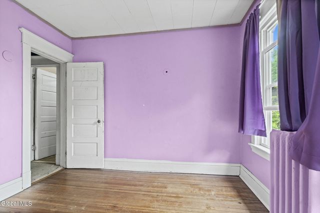 62 Grove Avenue, Albany, NY 12208