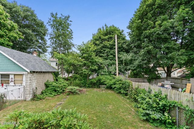 62 Grove Avenue, Albany, NY 12208