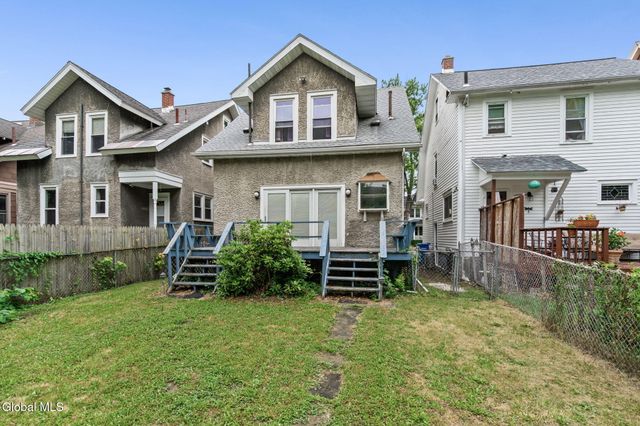 62 Grove Avenue, Albany, NY 12208