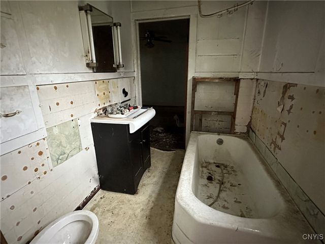 734 County Route 45, Palermo, NY 13036