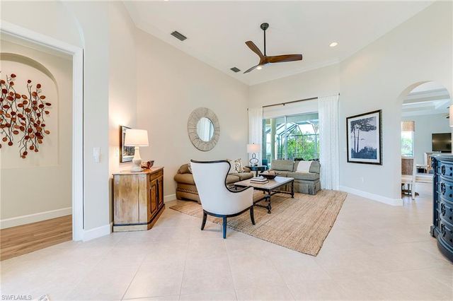 8782 New Castle DR, Fort Myers, FL 33908