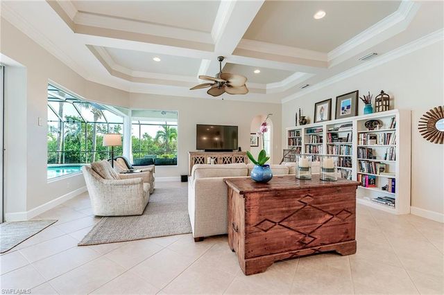 8782 New Castle DR, Fort Myers, FL 33908