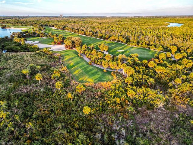 8782 New Castle DR, Fort Myers, FL 33908