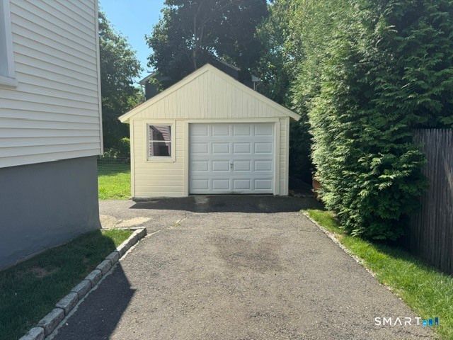 681 Jennings Road, Fairfield, CT 06824