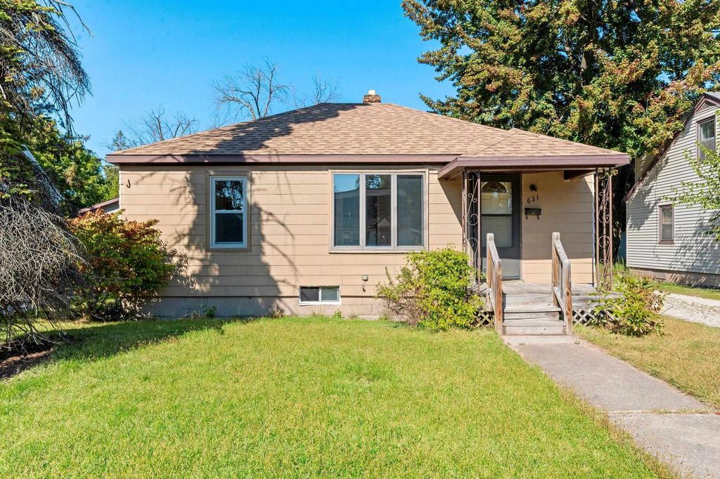 631 MCKINLEY STREET, Neenah, WI 54956