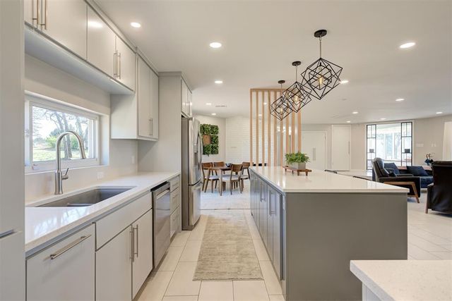 3009 Norcrest Drive, Oklahoma City, OK 73121