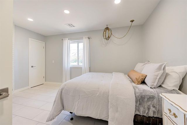 3009 Norcrest Drive, Oklahoma City, OK 73121