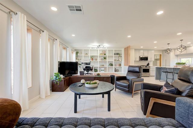 3009 Norcrest Drive, Oklahoma City, OK 73121