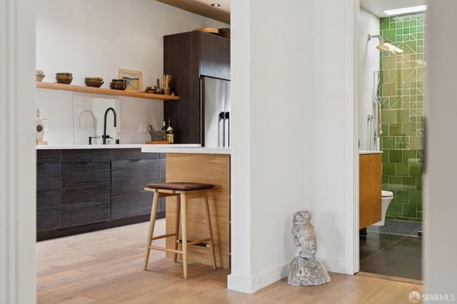 1515 Van Dyke Avenue, San Francisco, CA 94124