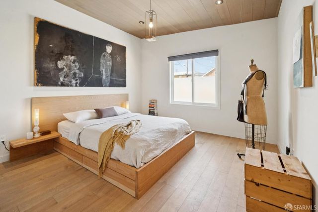 1515 Van Dyke Avenue, San Francisco, CA 94124