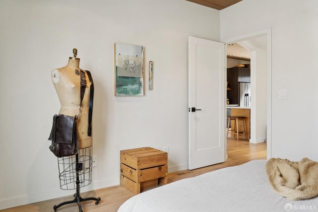 1515 Van Dyke Avenue, San Francisco, CA 94124