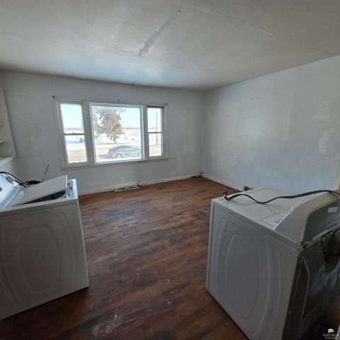 149 E 1st Street, Assaria, KS 67416