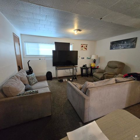 149 E 1st Street, Assaria, KS 67416