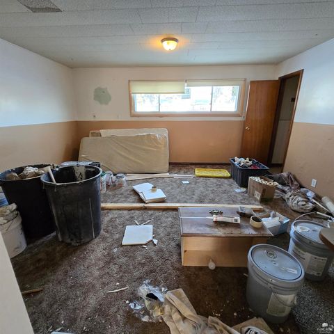 149 E 1st Street, Assaria, KS 67416