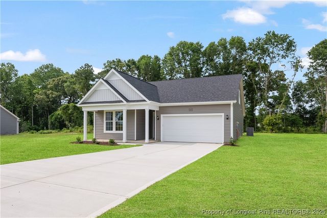 3117 Wolfpack Lane, Eastover, NC 28312