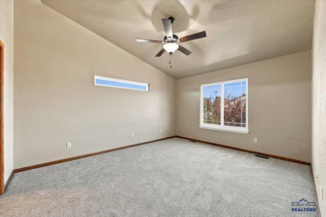 4309 TURNBERRY RD, Rapid City, SD 57702