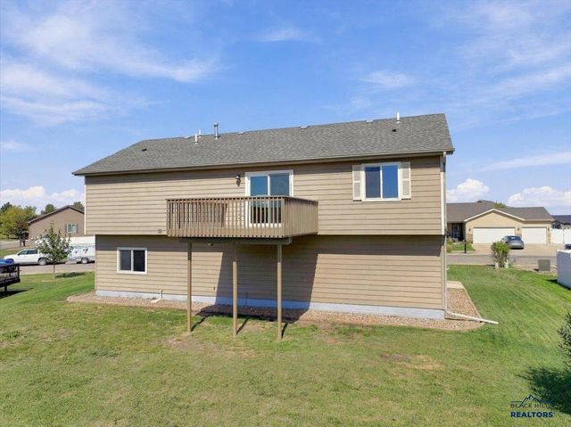 4309 TURNBERRY RD, Rapid City, SD 57702