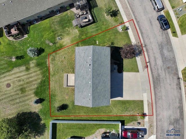 4309 TURNBERRY RD, Rapid City, SD 57702