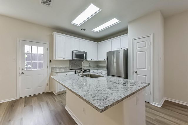 6139 Morningshire Lane, Houston, TX 77084