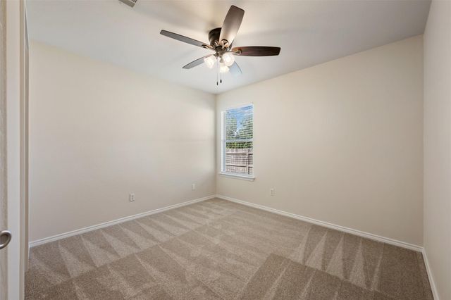 311 Phillips ST, Hutto, TX 78634