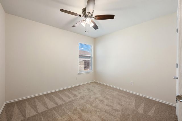 311 Phillips ST, Hutto, TX 78634