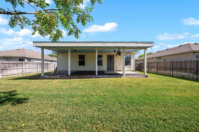 311 Phillips ST, Hutto, TX 78634
