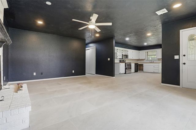 101 Gayla Street, Shawnee, OK 74804