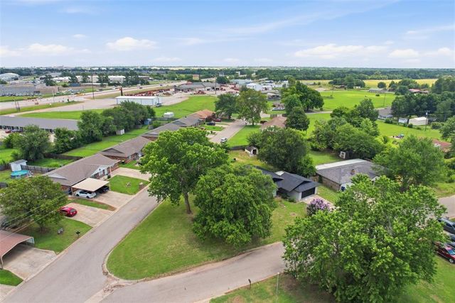 101 Gayla Street, Shawnee, OK 74804