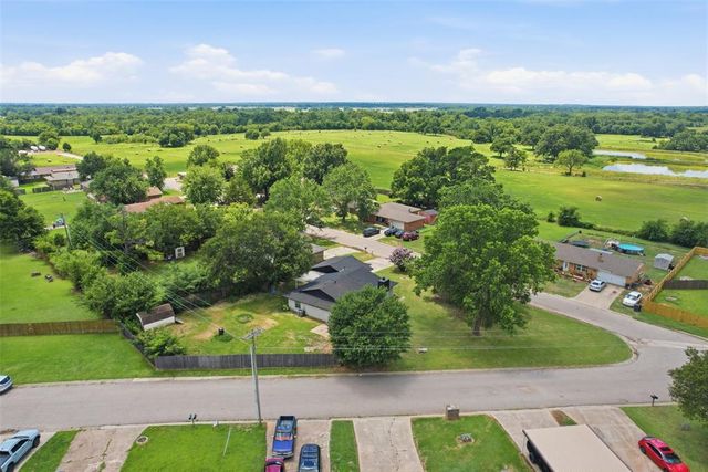 101 Gayla Street, Shawnee, OK 74804