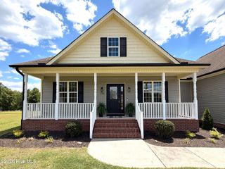 175 Watersedge Lane, Smithfield, NC 27577