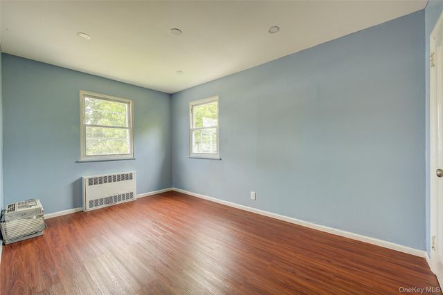 164-38 76th Road, Fresh Meadows, NY 11366