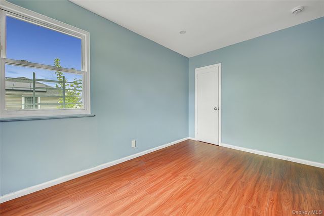 164-38 76th Road, Fresh Meadows, NY 11366