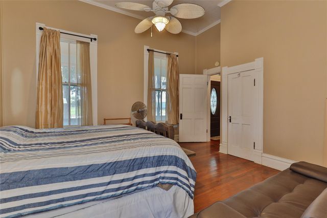 260 Fisher Street, Matagorda, TX 77414