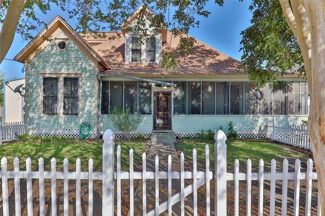 260 Fisher Street, Matagorda, TX 77414