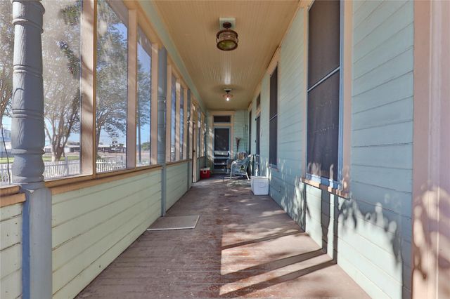 260 Fisher Street, Matagorda, TX 77414