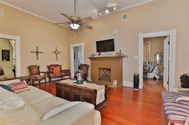 260 Fisher Street, Matagorda, TX 77414