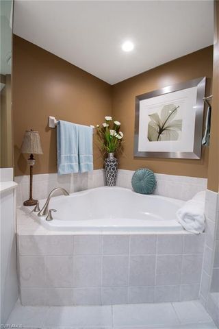 2080 W 1st ST 304, Fort Myers, FL 33901