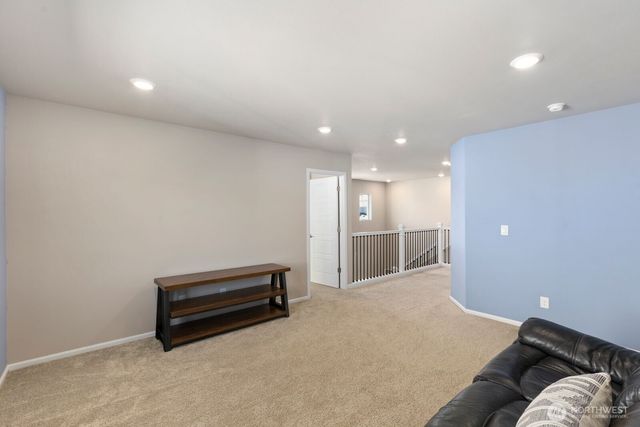 2759 Christianson Avenue, Enumclaw, WA 98022