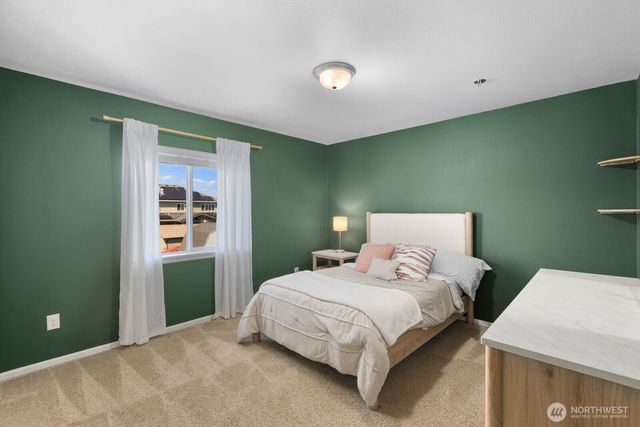 2759 Christianson Avenue, Enumclaw, WA 98022