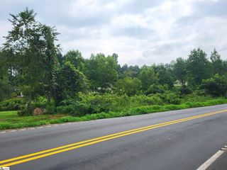 959 Clark Road, Inman, SC 29349