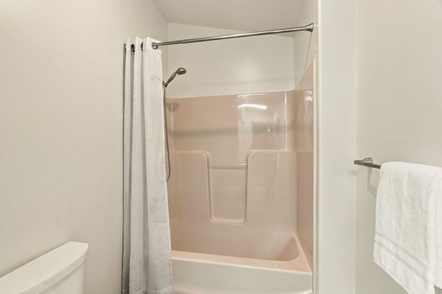 2902 W Horizon Ave, Spokane, WA 99208