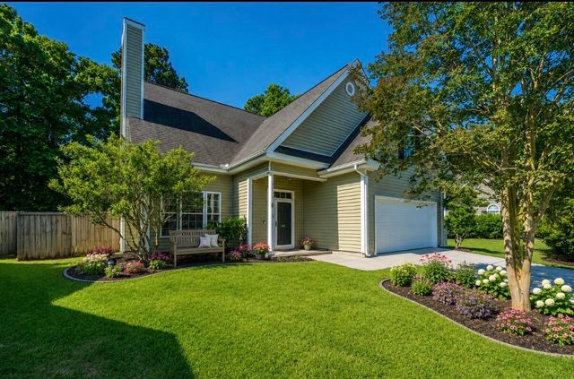 104 Equinox Circle, Ladson, SC 29456