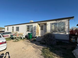 577 E 6th Avenue, Sun Valley, NV 89433